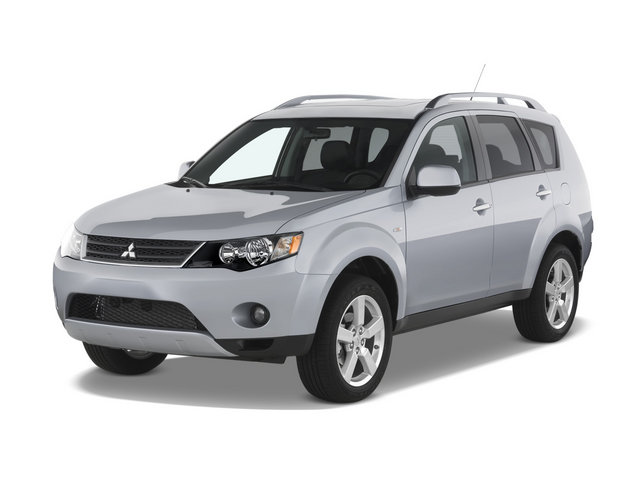 mitsubishi_outlander_xls2wd_2008_exterior_angularfront_640x480.jpg